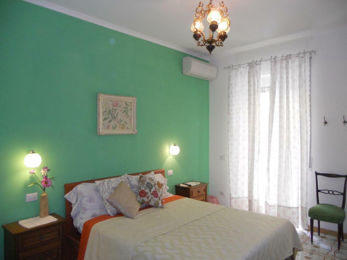 Grande Casa Con Terrazzo *