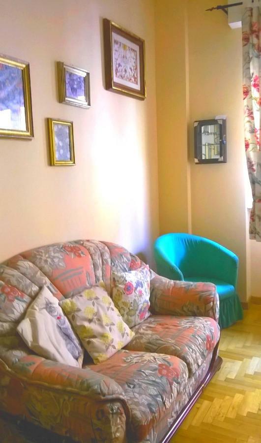 Lägenhet Grande Casa Con Terrazzo Rom